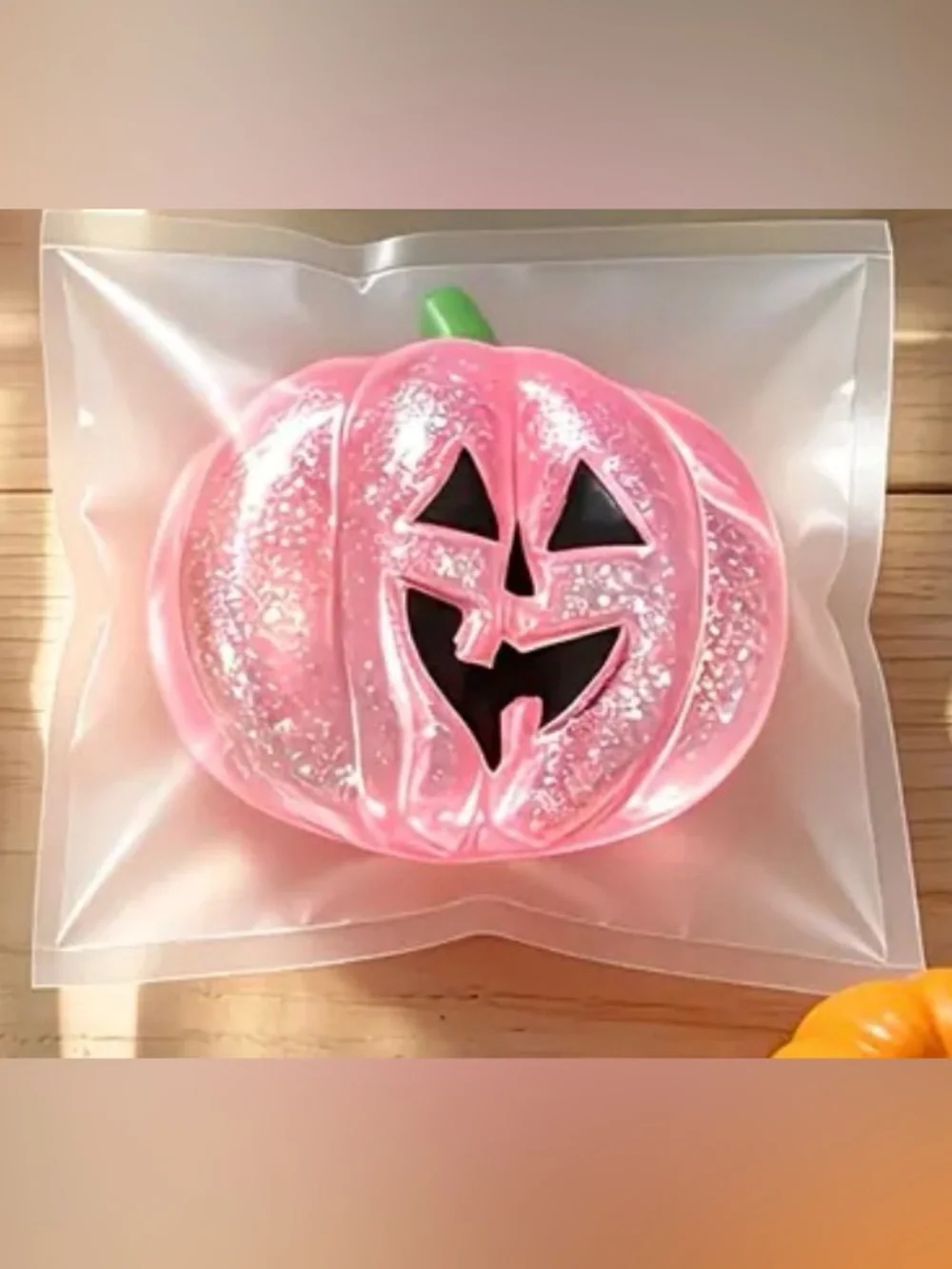 **Host Pick**Halloween Glitter Squishy Pumpkin Toy. NIP